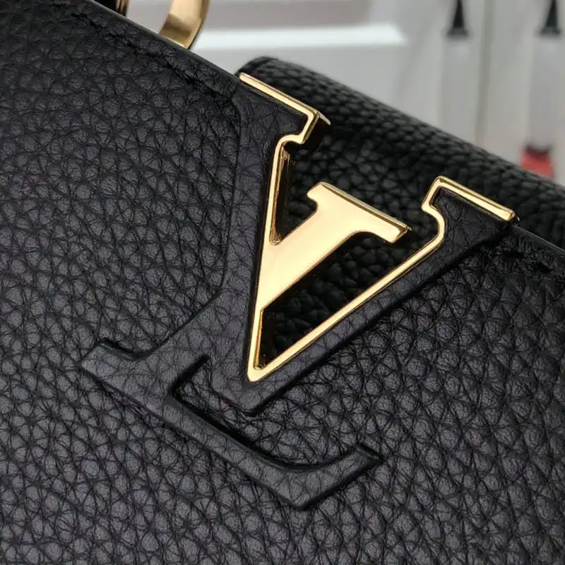 LV Bag 2112FY0050