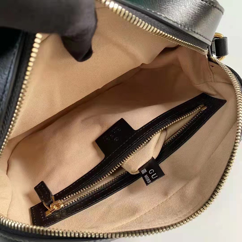 FASH Gucci Bag 2112HT0001