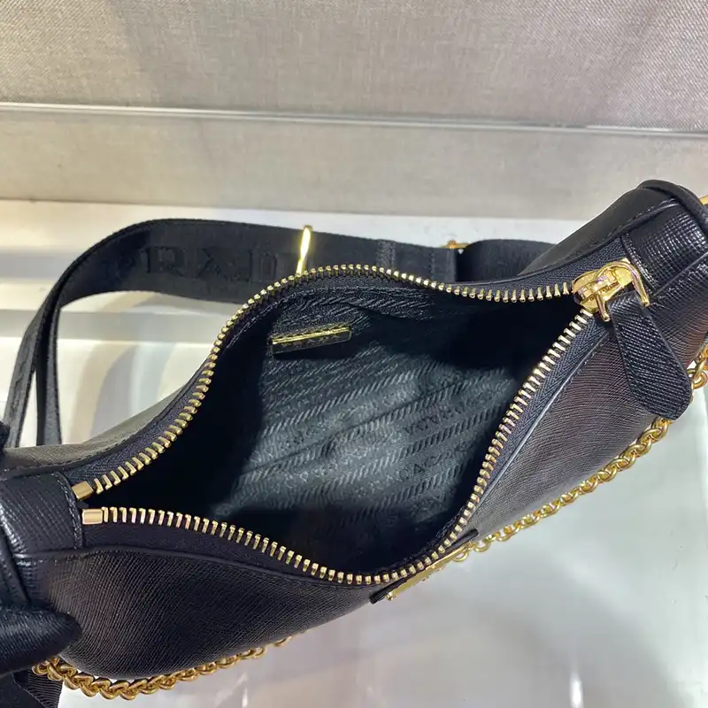 Prada Bag 2112HT0011