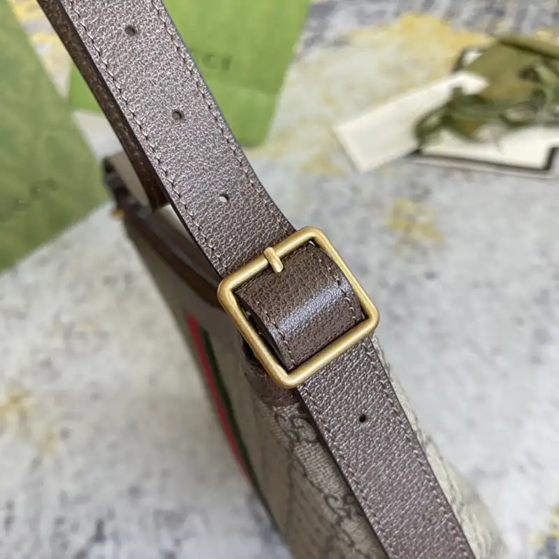 Cheap Gucci Bag 2112HT0017