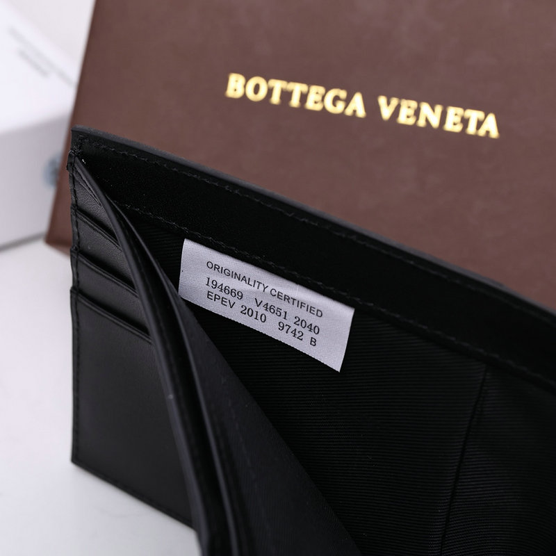 FASH Bottega Veneta Bag 2112SF0031