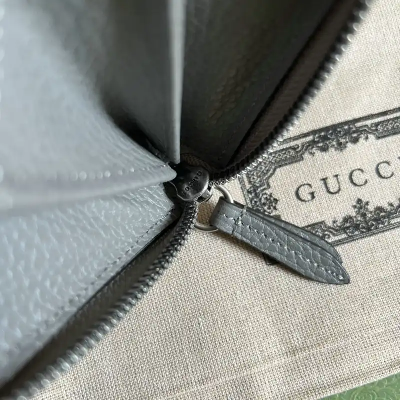 Cheap Gucci Bag 2112YA0005