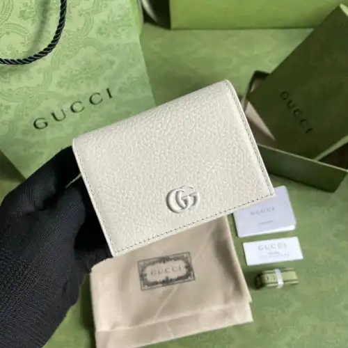 Gucci Bag 2112YA0007