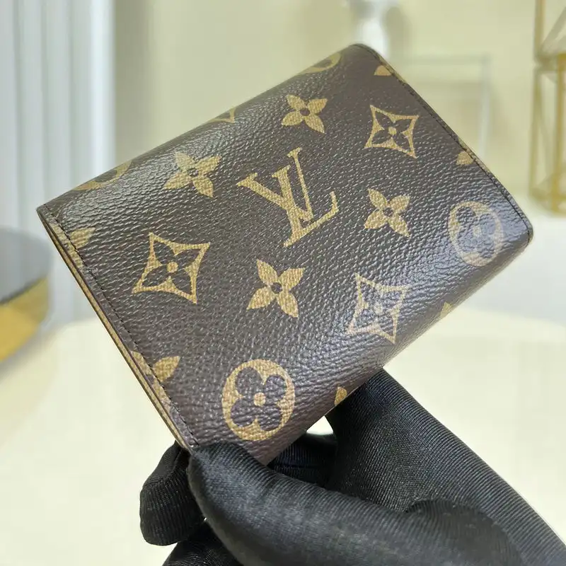 LV Bag 2112YA0021