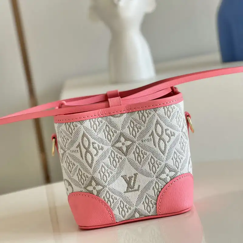 LV Bag 2112YA0026