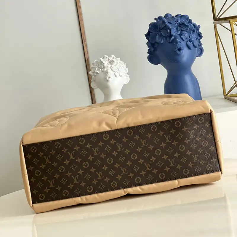 LV Bag 2112YA0031