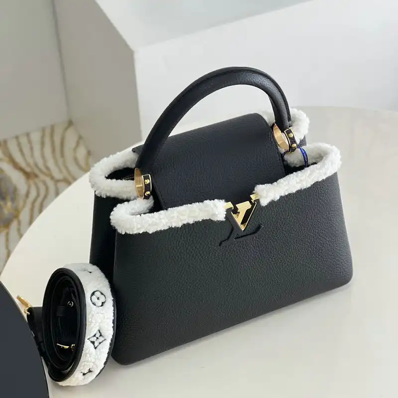 LV Bag 2112YA0038