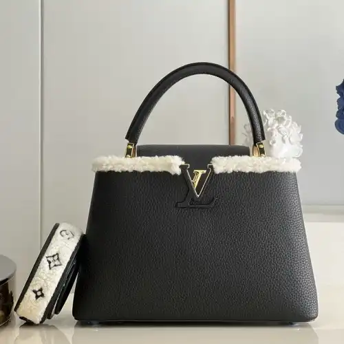 LV Bag 2112YA0038