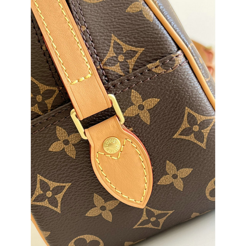 FASH Gucci Bag 2112YA0047