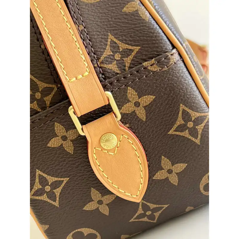 Cheap Gucci Bag 2112YA0047