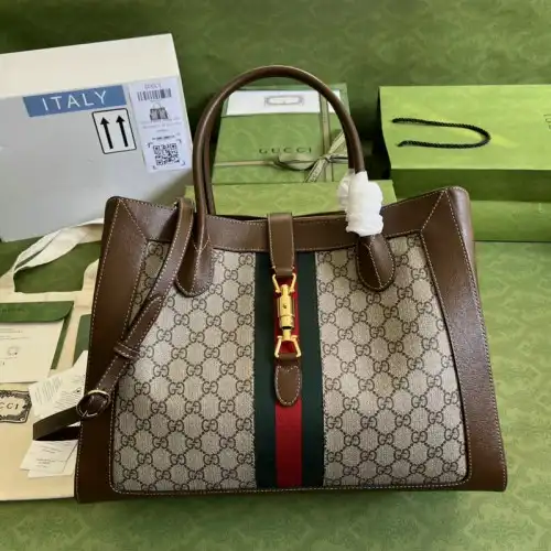 Gucci Bag 2112YA0050