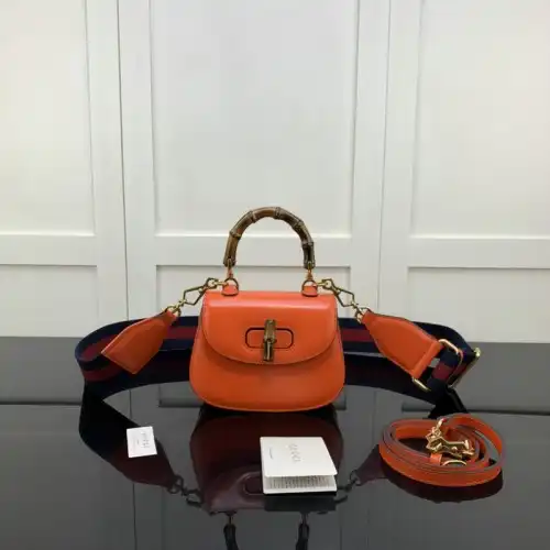 Gucci Bag 2112YA0059