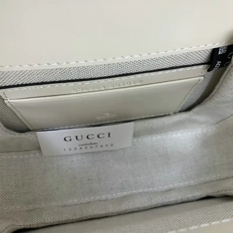 Cheap Gucci Bag 2112YA0061