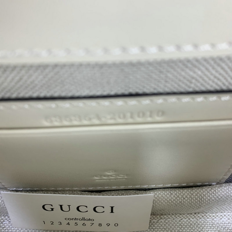 Gucci Bag 2112YA0061