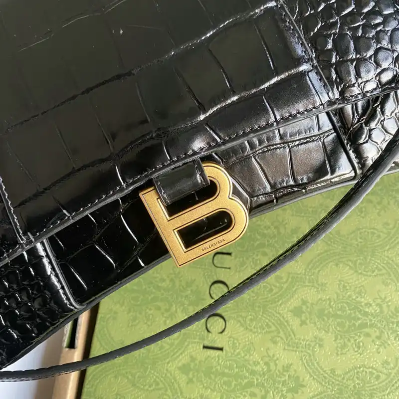 Cheap Gucci Bag 2112YA0068