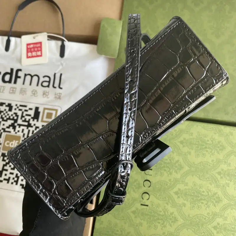 Cheap Gucci Bag 2112YA0070