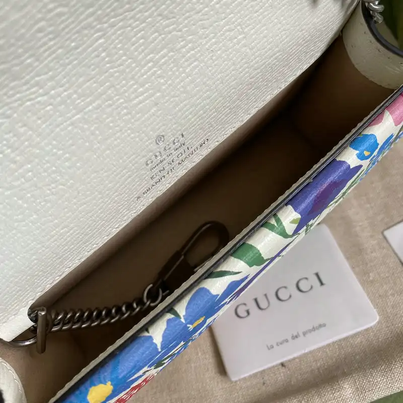 Cheap Gucci Bag 2112YA0083