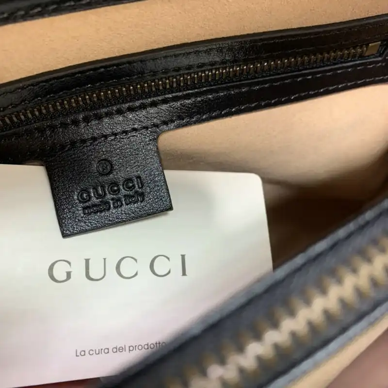 Gucci Bag 2112YA0102