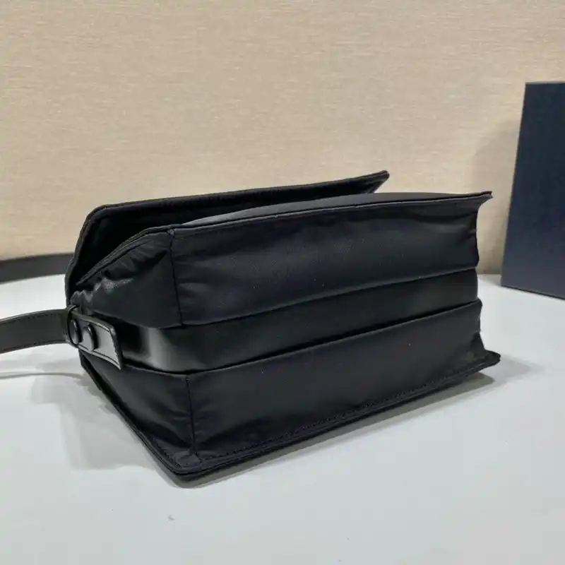 Prada Bag 2112YZ0084