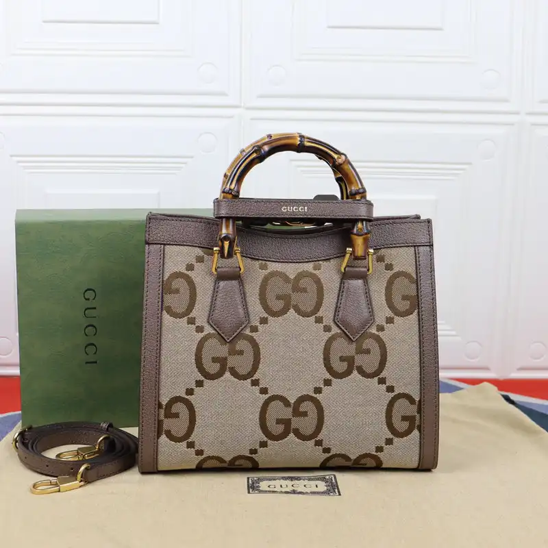 Cheap Gucci Bag 2112YZ0126