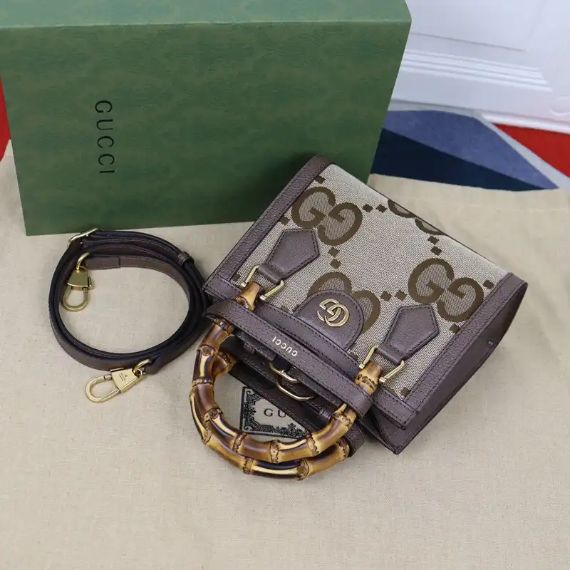 Cheap Gucci Bag 2112YZ0127