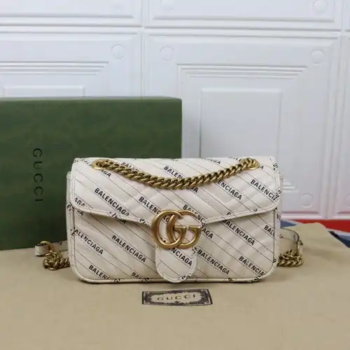 Gucci Bag 2112YZ0128