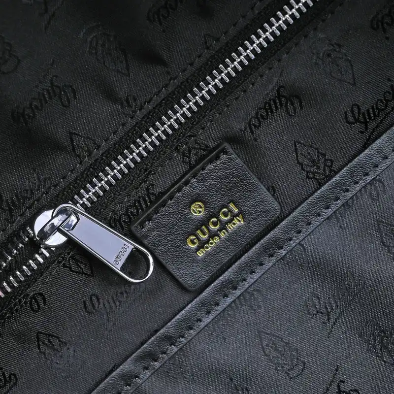 Cheap Gucci Bag 2112YZ0130