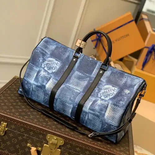 LV Bag 2112YZ0140