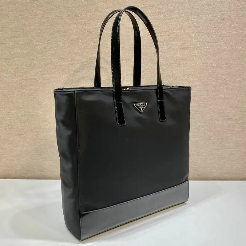 Prada Bag 2112YZ0155