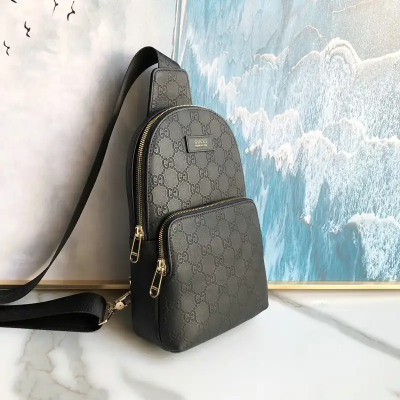 Cheap Gucci Bag 2112YZ0159