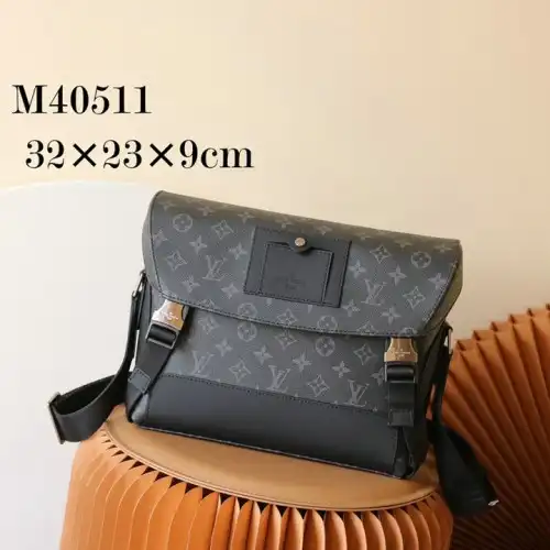 LV Bag 2112YZ0162