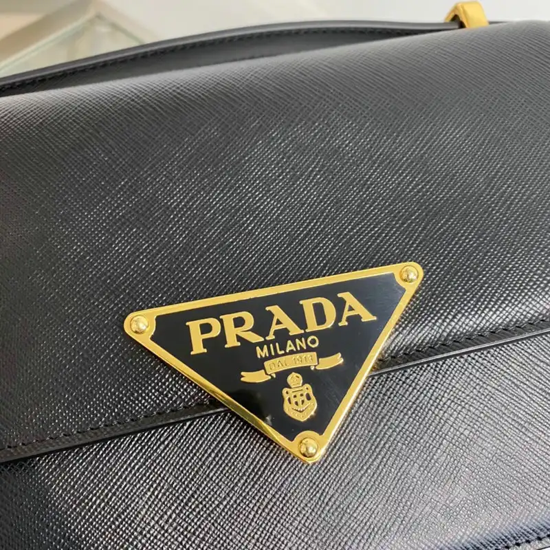 Prada Bag 2201DJ0003