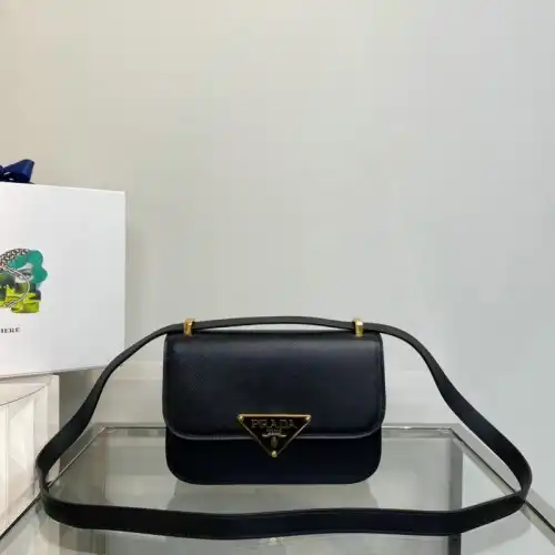 Fashionrepsfam ru Prada Bag 2201DJ0003