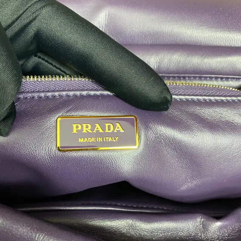 Prada Bag 2201DJ0006