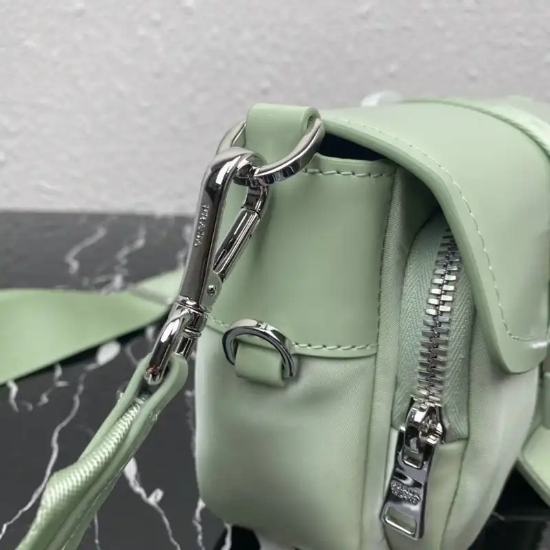 Prada Bag 2201DJ0007