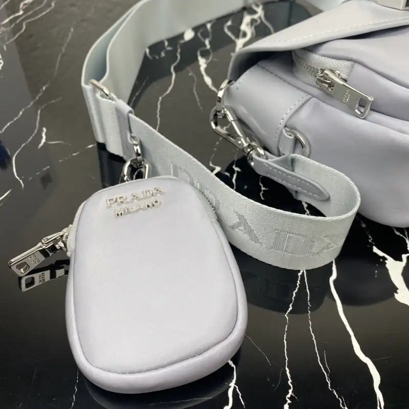 Prada Bag 2201DJ0008