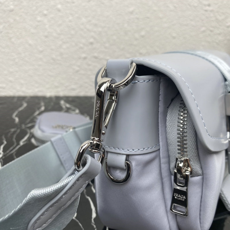 Cheap Prada Bag 2201DJ0008