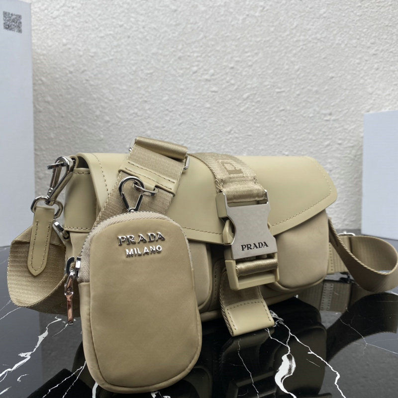 FASH Prada Bag 2201DJ0010