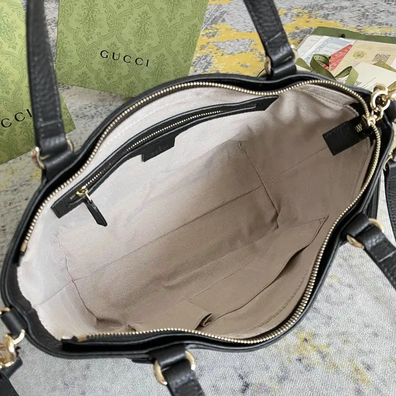 Gucci Bag 2201DJ0020