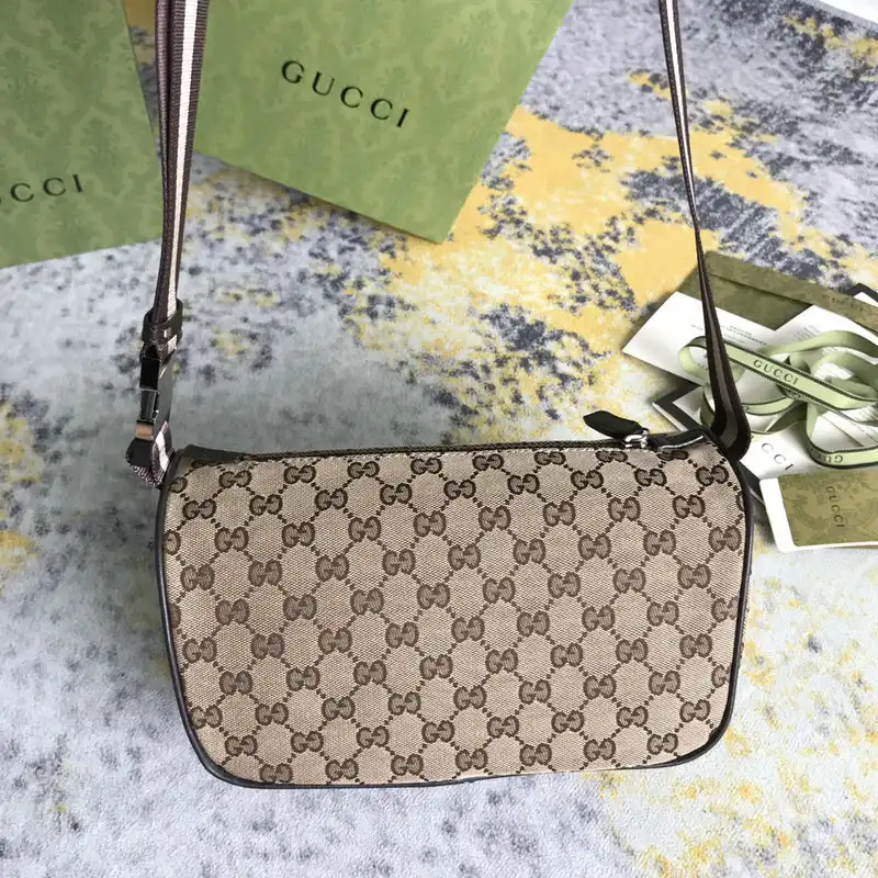 Gucci Bag 2201DJ0024