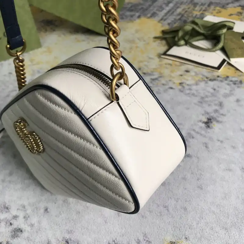 Cheap Gucci Bag 2201DJ0029