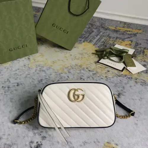 Gucci Bag 2201DJ0029