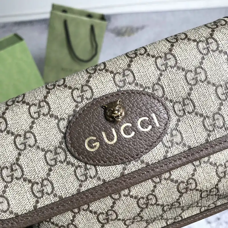 FASH Gucci Bag 2201DJ0037