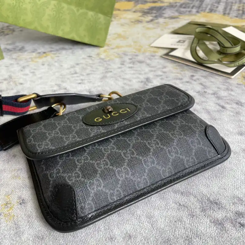 Gucci Bag 2201DJ0038