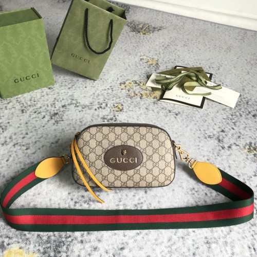 FASH Gucci Bag 2201DJ0039