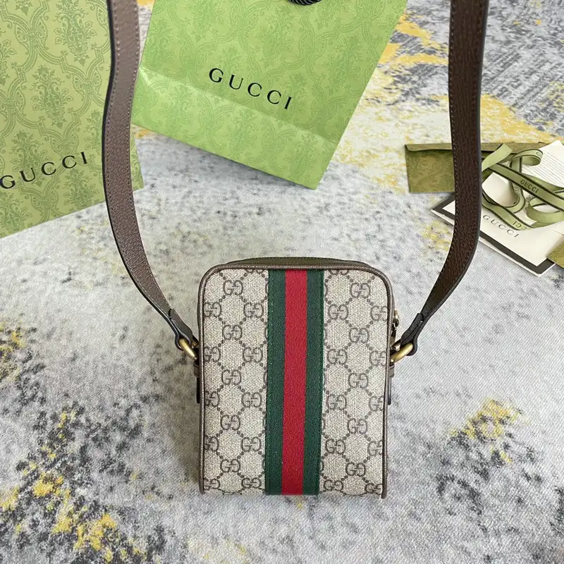 Cheap Gucci Bag 2201DJ0045