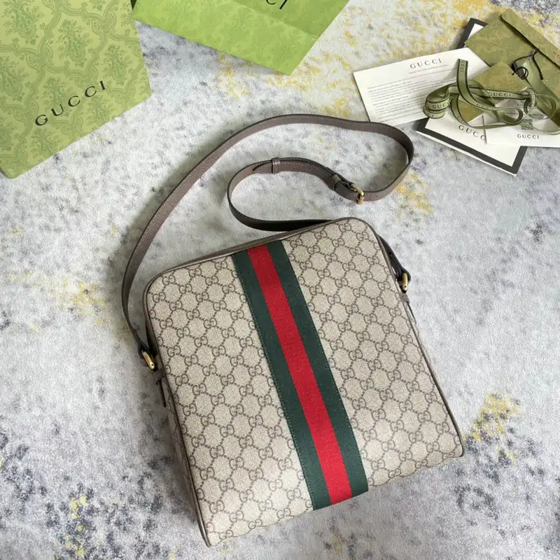 FASH Gucci Bag 2201DJ0047