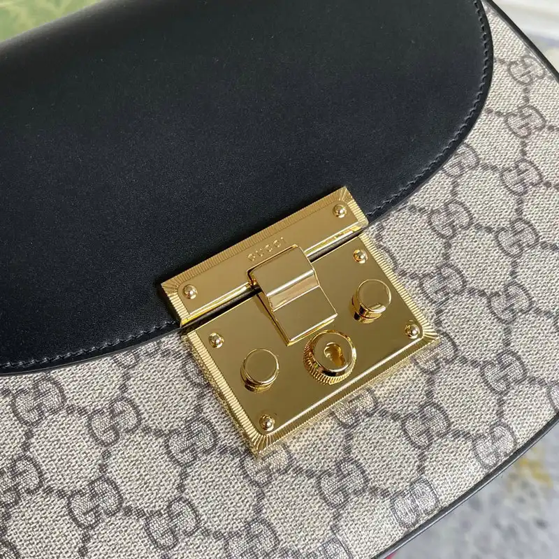 Gucci Bag 2201DJ0053