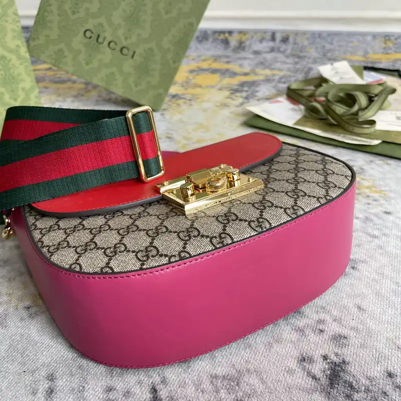 Gucci Bag 2201DJ0054