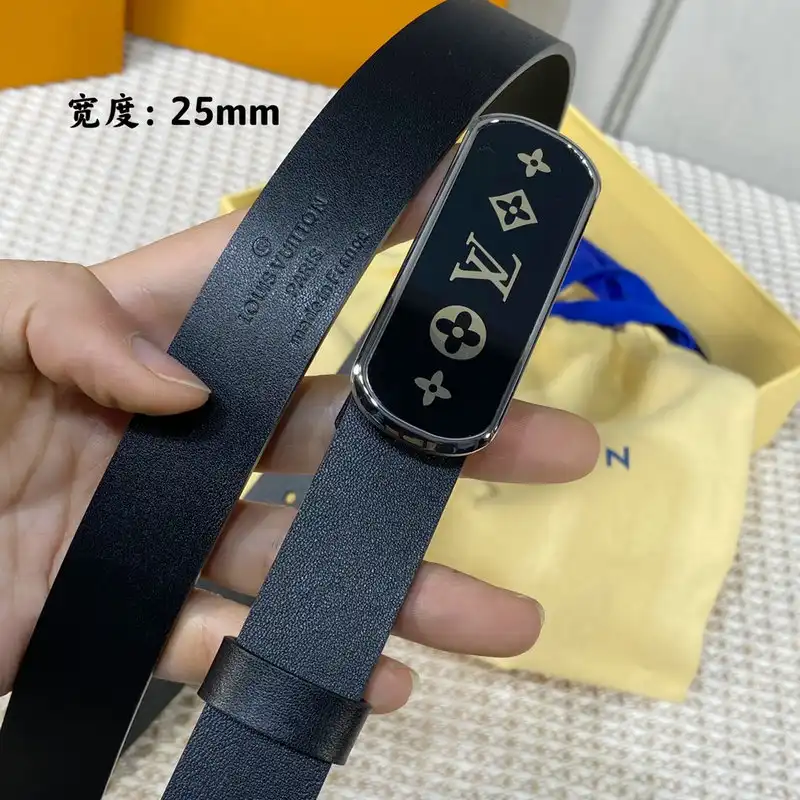 LV Belts 2201XA0017